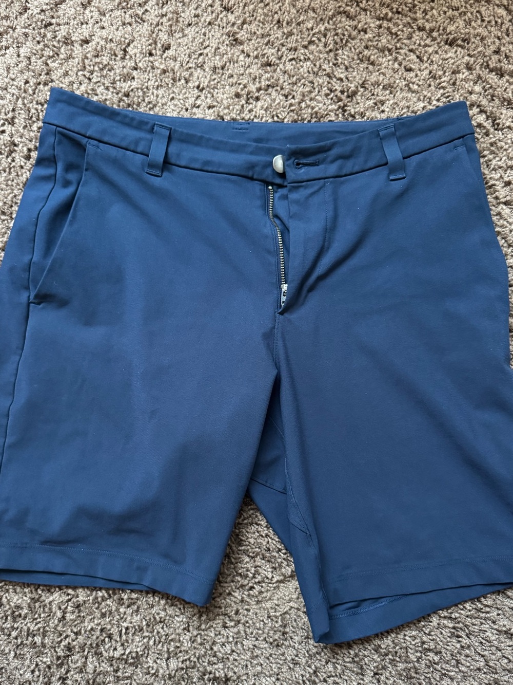 Lululemon ABC Commission Shorts